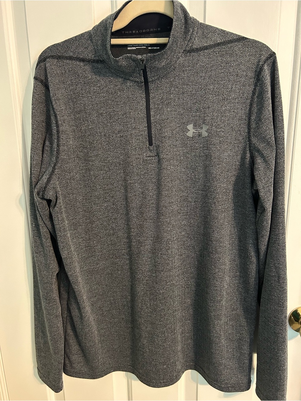 Under Armour Heat Gear Men's Heather Charcoal Gray Quarter-Zip Pullover